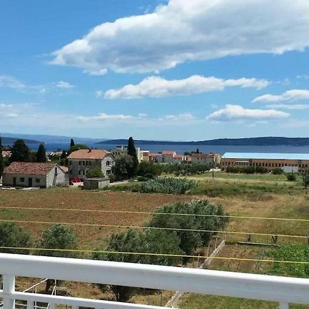 Cozy Apartment With Sea View Kastela Ngoại thất bức ảnh